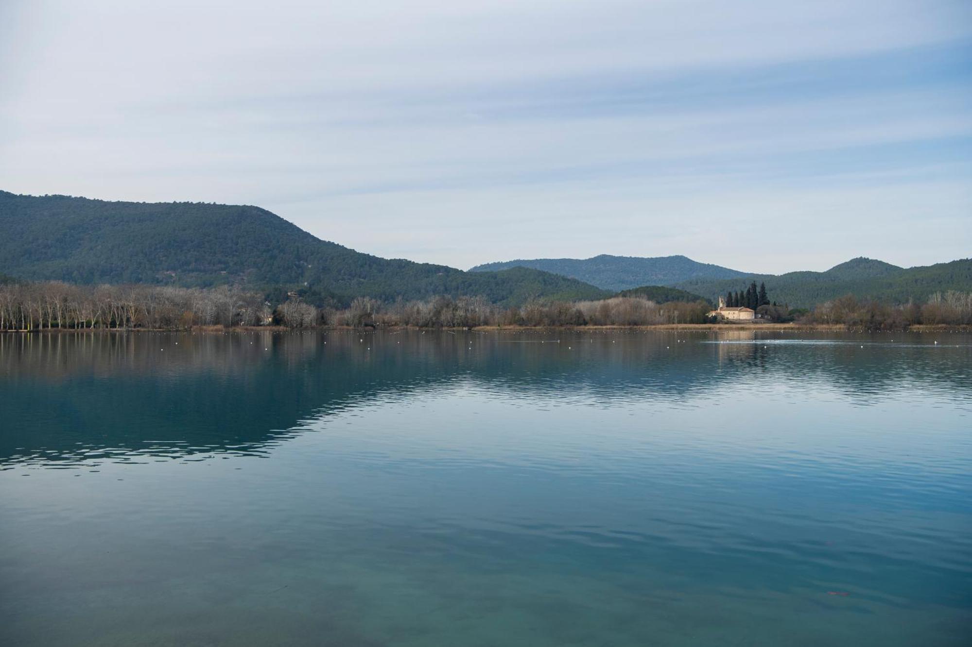 Apartaments La Carpa Banyoles Exterior photo