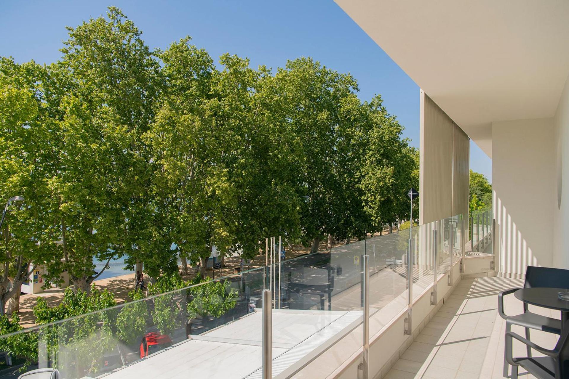 Apartaments La Carpa Banyoles Exterior photo