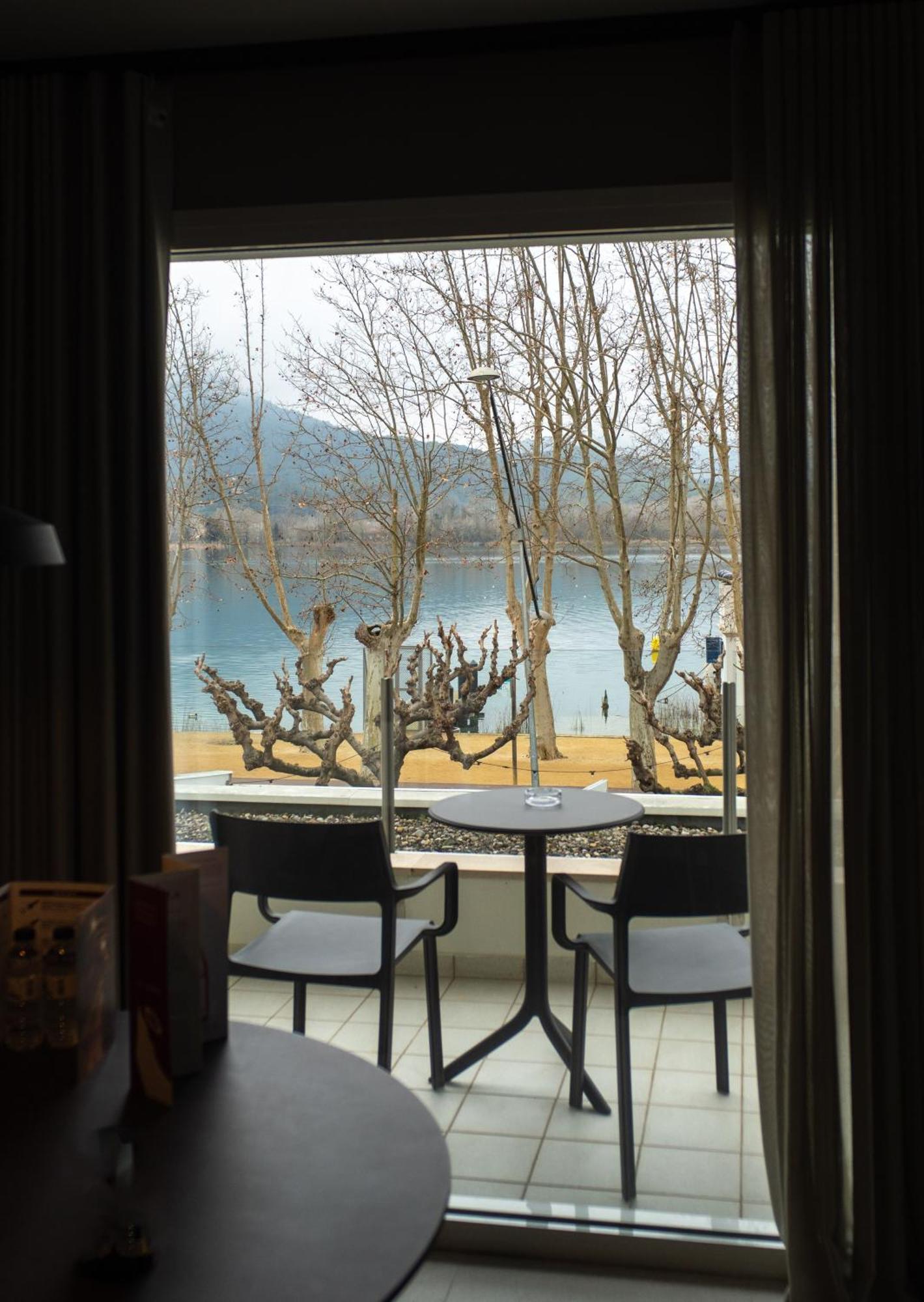 Apartaments La Carpa Banyoles Exterior photo